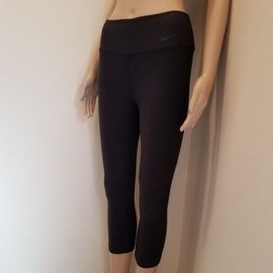 Nike Dri-Fit Capri Leggings